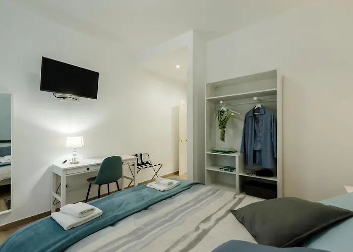 Affittacamere Le Vestali 4*