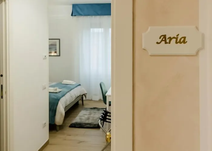 Affittacamere Le Vestali 4*